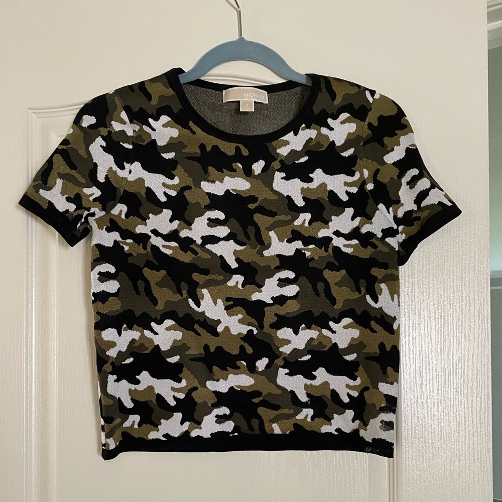 Michael Kors camo short sleeved sweater top